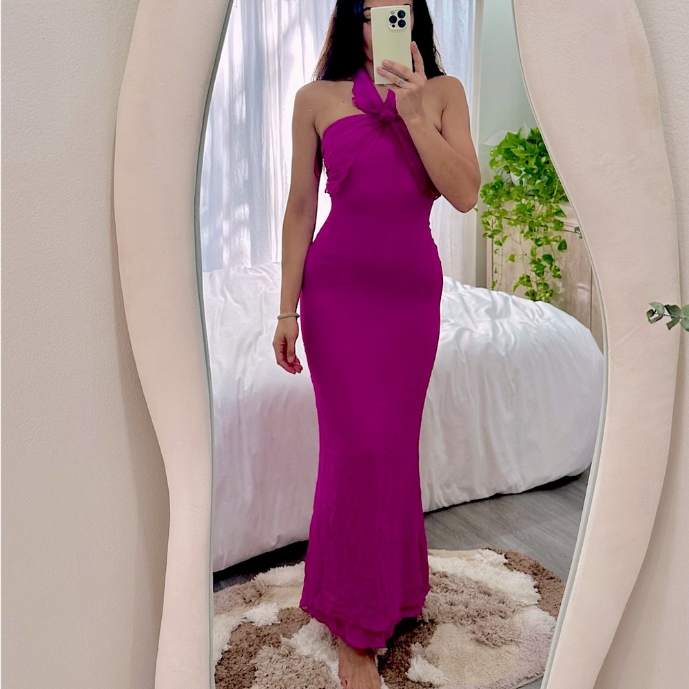 Lucy Agnes 100% silk fuchsia gown